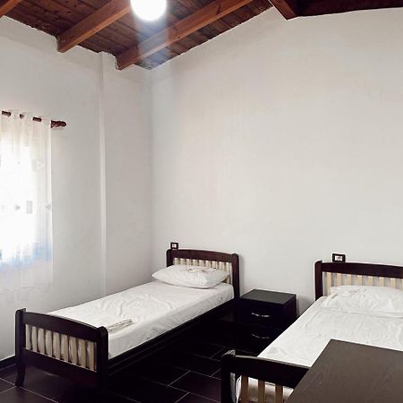 Oa'S Beach Apartment Vlorë Eksteriør bilde